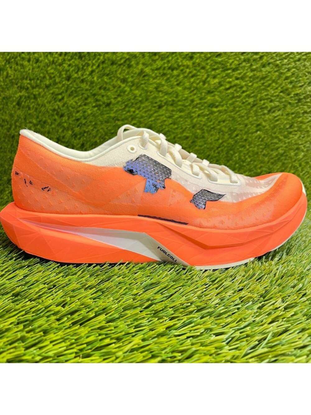 New Balance FuelCell Rebel V4 Mens Size 8 Orange Blue Running Shoes Sneakers